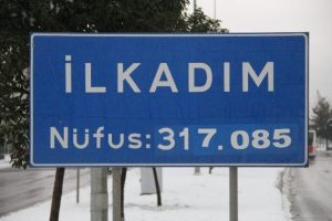 Bu il&ccedil;enin n&uuml;fusu 54 ilden daha &ccedil;ok