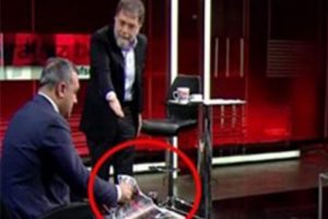 Ahmet Hakan'ı isyan ettiren fotoğraf: Ben de oradaydım!