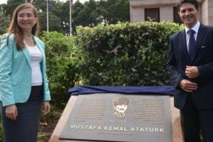Atat&uuml;rk'&uuml;n s&ouml;zleri Sidney'in merkezinde