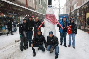 Bursa'da kadına şiddete karşı tepki &ccedil;ığ gibi!