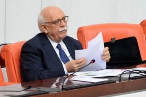 "Lisede kısa etek timi" iddialarına soruşturma