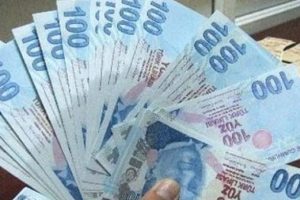 Memur 6 milyon lirayı zimmetine ge&ccedil;irmiş!
