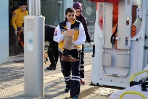 Bacak yola fırladı...Y&uuml;rekleri ağza getirdi!