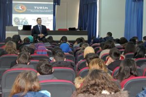 Bursa'da liselilere madde bağımlılığı konferansı