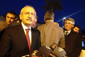 Kılı&ccedil;daroğlu'ndan &Ccedil;akıroğlu'nun ailesine başsağlığı