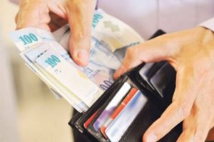 &Ccedil;alışan emekliye y&uuml;zde 15 zam
