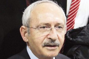 ''Ne zamandan beri ka&ccedil;mak kahramanlık oldu''