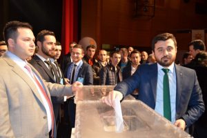Ak Parti Gen&ccedil;lik Kolları Bursa'da g&uuml;ven tazeledi