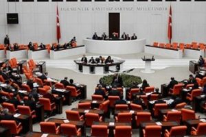 İ&ccedil; G&uuml;venlik Paketi'nin &uuml;&ccedil; maddesi kabul edildi