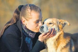 K&ouml;pekler g&uuml;venilmez kişiyi ayırt edebiliyor
