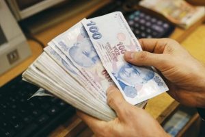 Hayali paraya şimdi de taksit