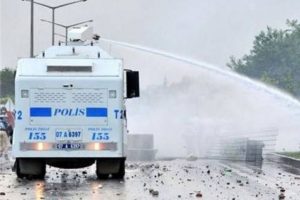 Metal grevini erteleme nedeni 'TOMA &uuml;retimi'