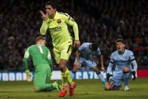 Suarez Martin Demichelis'i ısırmaya &ccedil;alıştı