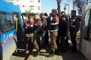 Tekirdağ'da 23 Suriyeli ka&ccedil;ak iş&ccedil;i yakalandı