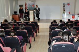 İKBU'lu akademisyenler Bursalı &ouml;ğrencilerle buluşuyor