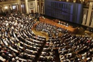 Tartışmalı "İslam Yasa Tasarısı" Meclisten ge&ccedil;ti!