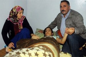 'Slogan attı' diye vurulan sağır dilsiz kız &ouml;ğrenciye TBMM'den ret!