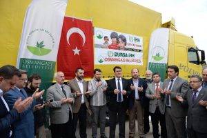 Bursa'dan Suriye'ye 5 TIR dolusu yardım