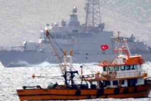 T&uuml;rk balık&ccedil;ılara Yunan tacizi