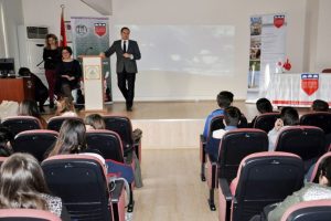 Bursalı &ouml;ğrenciler mesleklerini se&ccedil;iyor