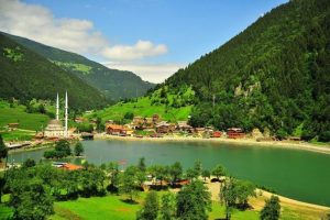 Arap turizminin g&ouml;zdesi Karadeniz