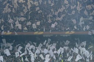 Beşiktaş-Liverpool ma&ccedil;ında seyirci rekoru kırılmamış!
