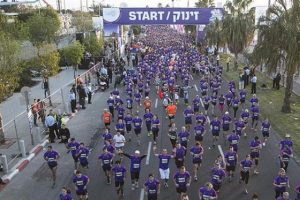 Tel Aviv Maratonu'nunda 'sıcak hava' sıkıntısı