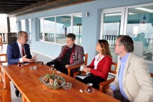 İsve&ccedil; b&uuml;y&uuml;kel&ccedil;isinden Mudanya Belediyesi'ne ziyaret