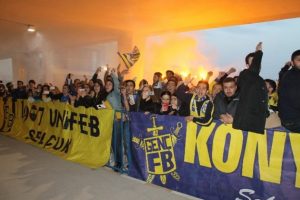 Fenerbah&ccedil;e'ye &ccedil;oşkulu karşılama
