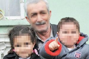 Polis baba, &ccedil;ocuklarını IŞİD'den kurtardı