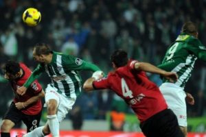 Bursaspor-Gen&ccedil;birliği biletleri satışa &ccedil;ıktı