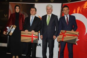 Ak Parti aday adaylarını İneg&ouml;l'de tanıttı