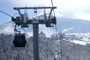 Bursa'da teleferik bakımın ardından hizmete başladı