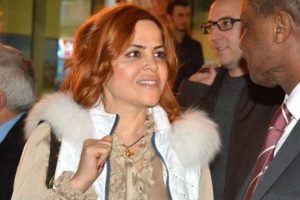 Kadın y&ouml;neticiden şok tweet: 'Aziz Yıldırım olasım var'