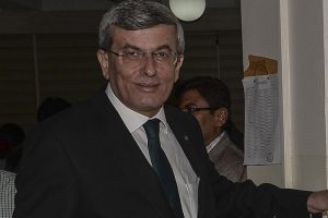 &Uuml;&ccedil; bakanlık i&ccedil;in m&uuml;steşarlara g&ouml;rev