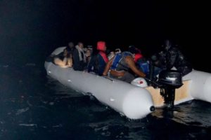 Akdeniz'de 81 ka&ccedil;ağı Sahil G&uuml;venlik kurtardı