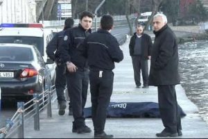 Denizden kadın cesedi &ccedil;ıktı