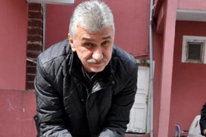 Babanın ağlatan 'mavi kapak' vasiyeti