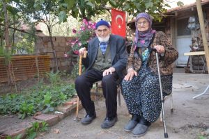 Bursa'da asırlık aşıkları &ouml;l&uuml;m ayırdı...