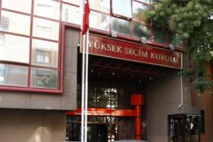 Partiler se&ccedil;im sonu&ccedil;larını eş zamanlı izleyecek
