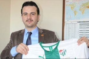 Bursaspor bayrağı Kosova'da da dalgalanıyor