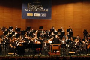 Senfoni Orkestrası'ndan Kadınlar G&uuml;n&uuml;ne &ouml;zel konser...