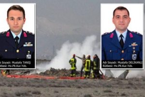 Şehit Mustafa Tanış, şehit Mustafa Delikanlı'ya son veda!