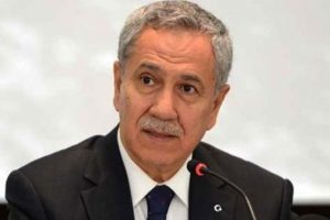B&uuml;lent Arın&ccedil;: Merkez Bankası'nı tehdit etmek doğru değildi