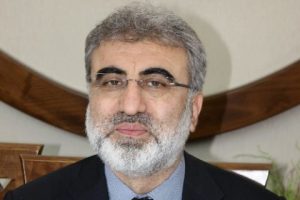 Bakan Yıldız'dan Abdullah G&uuml;l yorumu: "Buna karar verecek olan..."