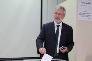 'Bursa'nın t&uuml;m dokusunu yansıtan yeni bir &uuml;niversite...'
