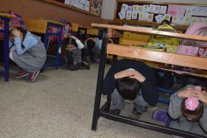 Bursa'da &ouml;ğrencilere deprem ve yangın tatbikatı