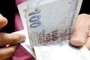 Emek&ccedil;i kadının 'toz bezi' zaferi!