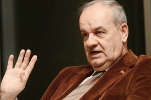 İlker Başbuğ'dan d&uuml;şen F-4 u&ccedil;akları a&ccedil;ıklaması!