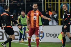 "Olcan'a kırmızı kart g&ouml;sterilmeliydi"